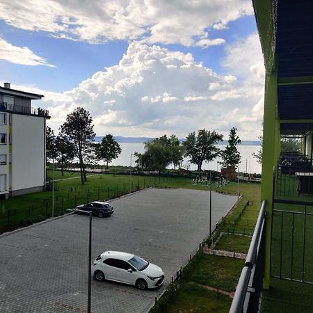 PIRÁT Apartman Appartamento Siófok Esterno foto